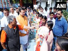 
      
      Uttarakhand CM Dhami inaugurates 9 mobile science labs
      
      