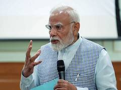
      
      World is looking at India with hope: PM Modi
      
      