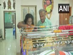 
      
      Tamil Nadu Governor RN Ravi paid respects to Kumari Ananthan
      
      