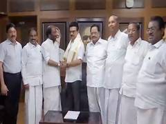 
      
      Newly elected DMK general secretary Tiruchi Siva meets MK Stalin
      
      