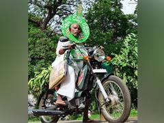 
      
      G Kishan Reddy condoles demise of Vanajeevi Ramaiah
      
      