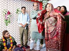 
      
      Om Birla attends marriage of slain CRPF jawan's daughter
      
      