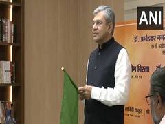 
      
      Train from Dr Ambedkar Nagar to New Delhi  flagged off ahead of A
      
      