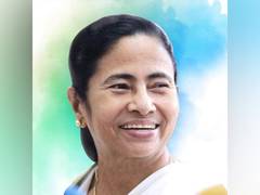 
      
      West Bengal CM Mamata Banerjee pays tribute to BR Ambedkar
      
      