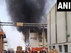 
      
      Fire breaks out at chemical manufacturing unit in Bharuch
      
      
