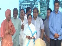 
      
      West Bengal CM Mamata inaugurates Kalighat skywalk in Kolkata
      
      
