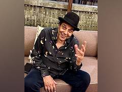
      
      Dharmendra shares glimpse of his fitness regime
      
      
