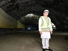 
      
      Uttarakhand CM attends breakthrough ceremony of Silkyara Tunnel
      
      