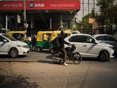 
      
      Zippee launches Blaze, 60-minute delivery service for ecommerce 
      
      