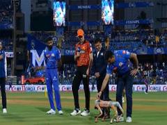
      
       IPL 2025: Mumbai Indians wins toss, opts to bowl against SRH
      
      