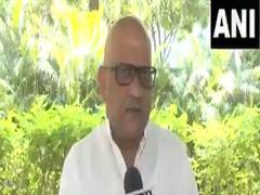 
      
      UP Congress President Ajay Rai thanks SC for decision on Waqf Act
      
      