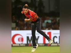 
      
      Punjab Kings restrict Royal Challengers Bengaluru to 95/9 
      
      
