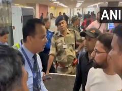 
      
      Chaos erupted at Jammu airport after multiple flights were cancel
      
      