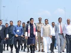 
      
      Bhutan King visits Assam
      
      