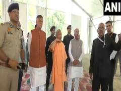 
      
      UP CM Yogi takes stock of preparations ahead of PM's visit to Kan
      
      