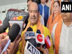
      
      Lok Sabha Speaker Om Birla inaugurates National Wrestling C'ship
      
      