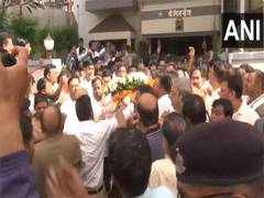 
      
      Mortal remains of Pahalgam terror victim reaches Raipur
      
      