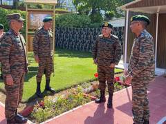 
      
      Indian Army Chief General reviews security situation in Srinagar
      
      