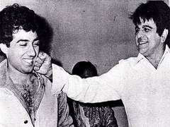 
      
      Dharmendra remembers Dilip Kumar, shares priceless image
      
      