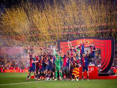 
      
      Barcelona lift Copa del Rey title with nail-biting 3-2 win 
      
      