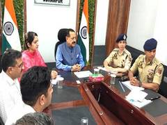 
      
      Union Minister Jitendra Singh holds high-level meet in Udhampur
      
      