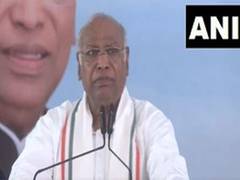 
      
      Malikarjun Kharge addresses Samvidhan Bachao rally in Jaipur
      
      