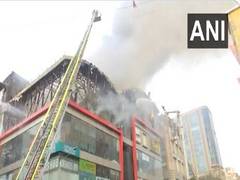 
      
      Maharashtra: Fire breaks out at Croma Showroom in Bandra
      
      