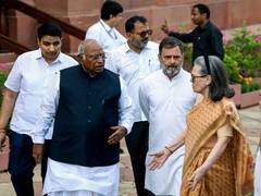
      
      Congress calls for special Parliament session to address Pahalgam
      
      