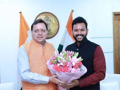 
      
      Uttarakhand CM Dhami meets Union Civil Aviation Minister Naidu 
      
      