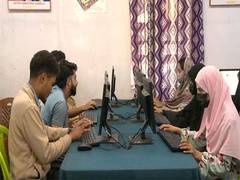 
      
      Indian Army provides free computer training to students in J-K
      
      