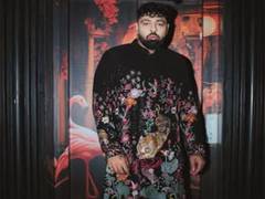 
      
      Badshah's new song 'Galiyon Ke ghalib' out now
      
      