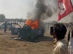 
      
      Sindh-Punjab transport blocked for 11th day 
      
      