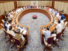 
      
      Govt opposes interim relief in petitions challenging Waqf Act, 25
      
      
