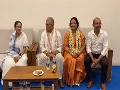 
      
      West Bengal CM meets BJP leader Dilip Ghosh at Jagannath Temple
      
      