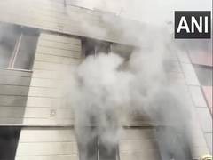 
      
      Rajasthan: Fire breaks out at Hotel Naaz in Ajmer
      
      