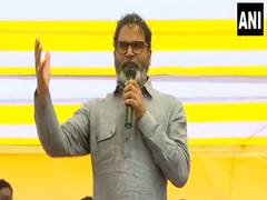 
      
      I should hold your hands so that your life changes too: Prashant 
      
      