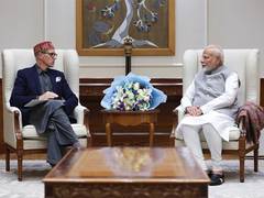 
      
      J-K CM Omar Abdullah meets PM Modi in Delhi, discusses Pahalgam
      
      