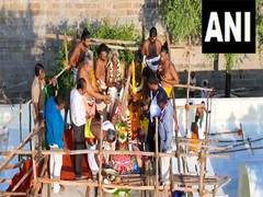 
      
      Maha Kumbhabhishekam held at Papanasanathar Temple
      
      