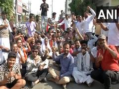 
      
      NEET candidate told to remove Janeu, protest erupts in Kalaburagi
      
      