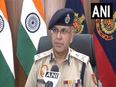 
      
      Delhi Police arrested, deported around 125 illegal Bangladeshis
      
      