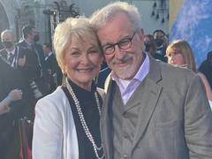 
      
      When Dee Wallace argued with Steven Spielberg over a film plot
      
      