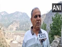 
      
      Locals support closing of Baglihar, Salal dam gates 
      
      