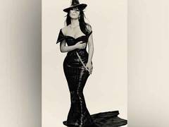 
      
      Met Gala: Kim Kardashian has awkward moment with security...
      
      