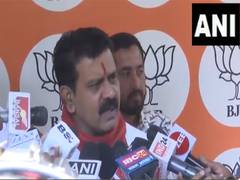 
      
      Chhattisgarh DY CM Vijay Sharma slams Congress on caste census
      
      