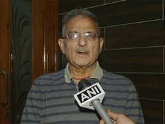 
      
      Kavinder Gupta applauds Indian government and Army
      
      