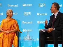 
      
      World should have a universal regulatory framework for developing
      
      