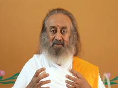 
      
      “India took a smart step”: Sri Sri Ravi Shankar on Op Sindoor
      
      