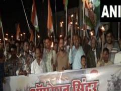 
      
      Nagpur: People carry out grand torch rally 
      
      