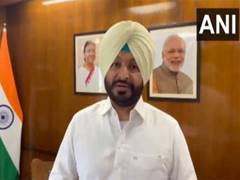 
      
      Union Minister Ravneet Singh Bittu condemns alleged detention of 
      
      