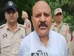 
      
      J-K: Deputy CM reviews security, hospital arrangements in Rajouri
      
      